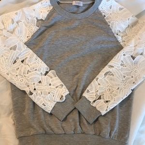 Tobi Longsleeve Sweater